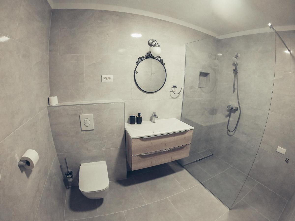 Alps Apartments Kranjska Gora Bagian luar foto
