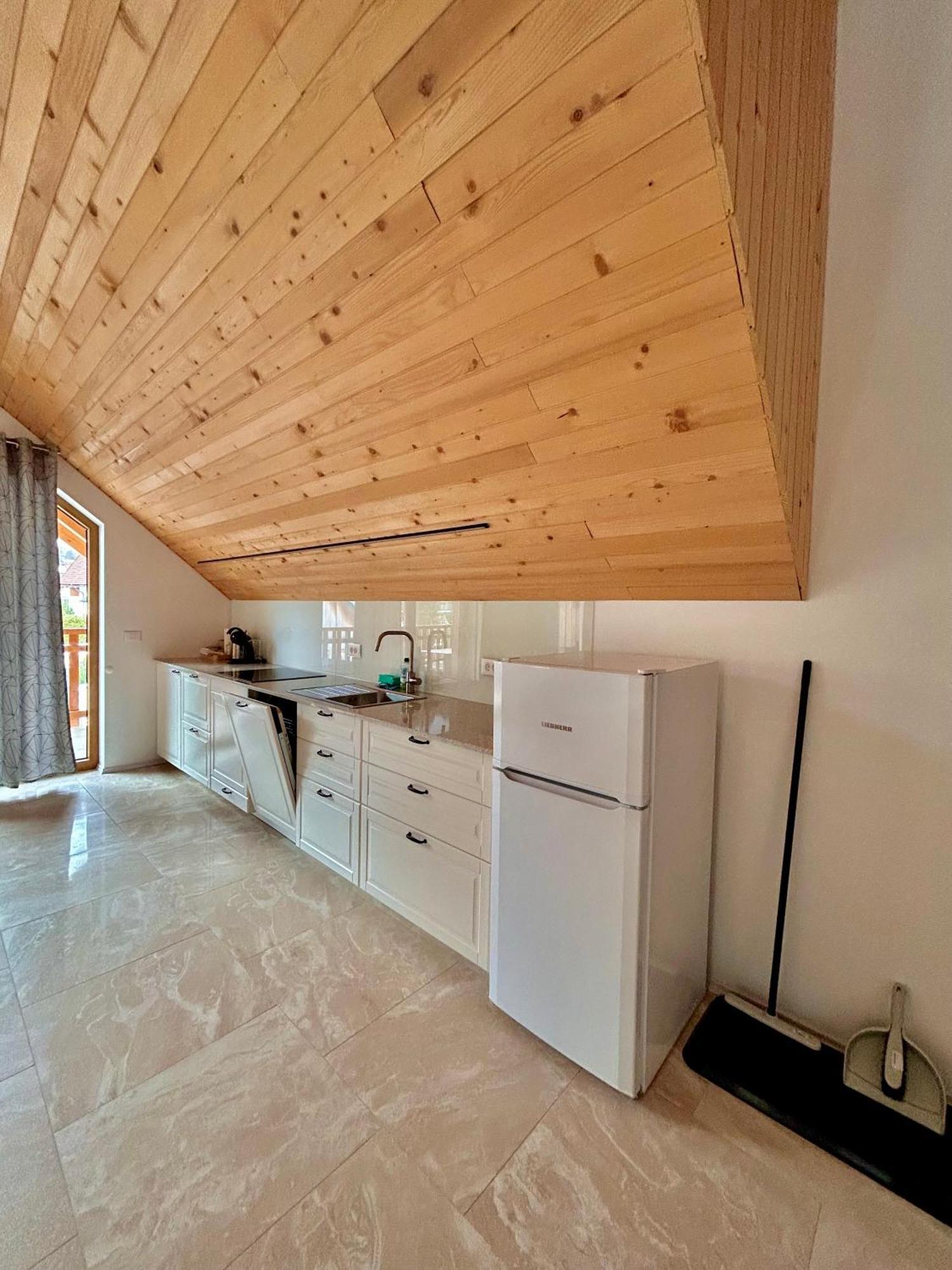 Alps Apartments Kranjska Gora Bagian luar foto