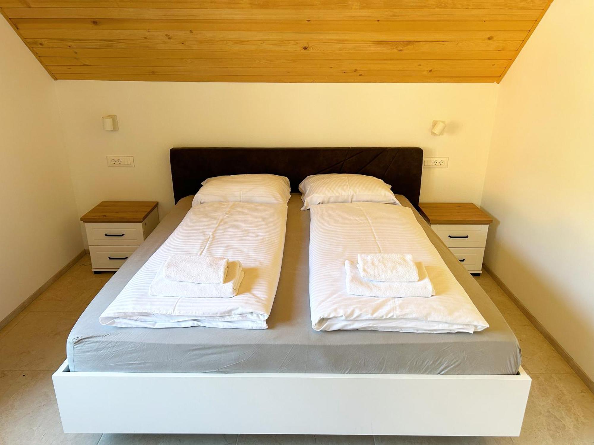 Alps Apartments Kranjska Gora Bagian luar foto